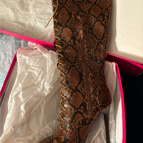 Shoe Dazzle Tan Snakeskin Lace-Up Heeled Boots - Picture 4 of 4